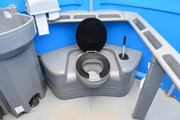 Best Portable restroom trailer rental  in Hazel Green, AL